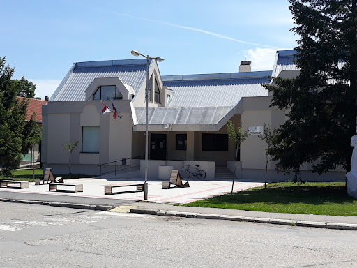 biblioteka 1.jpg