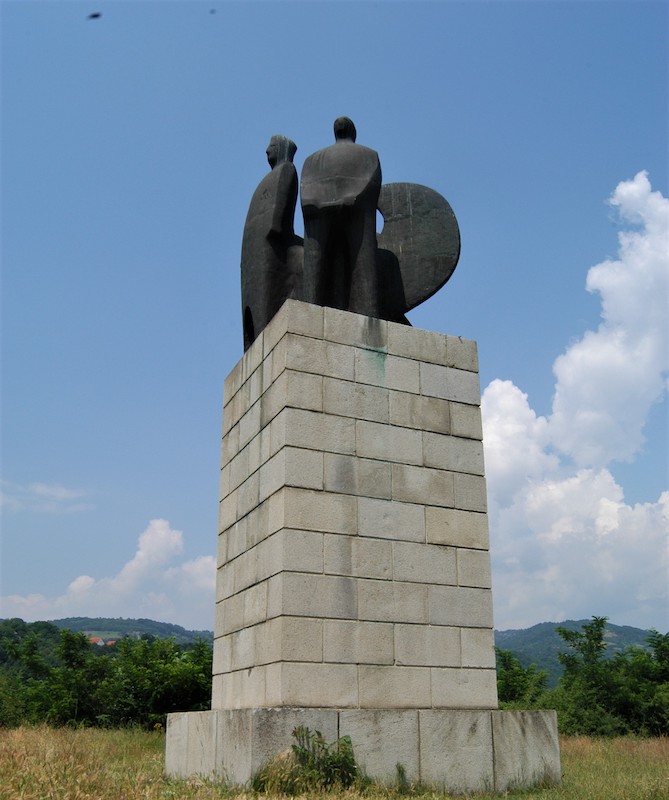 2.JPG