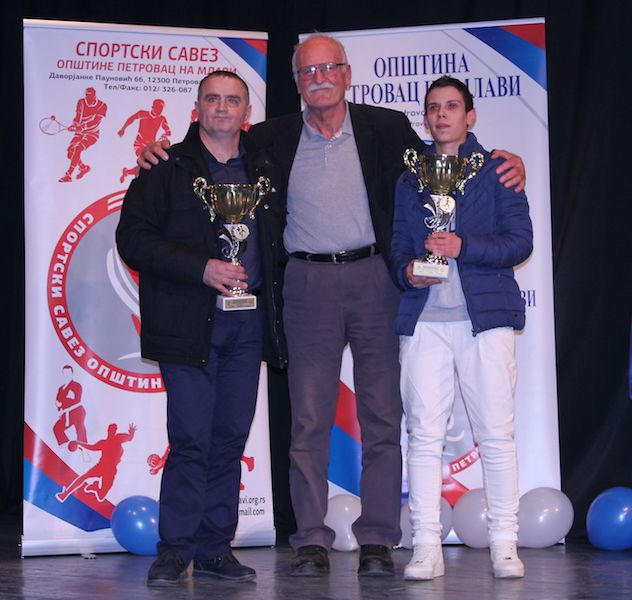 pnm najbolje ekipe fk sloga i zfk slatke male.jpg