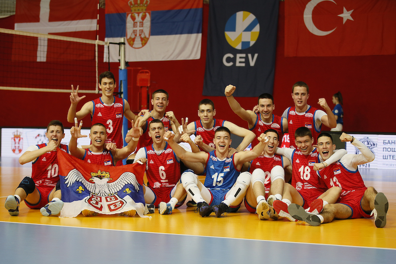 cev_122.JPG