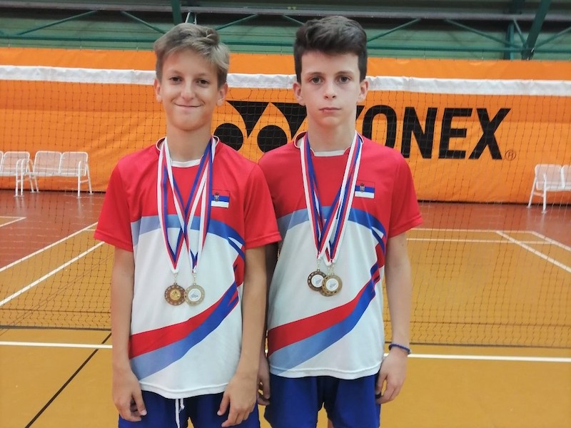 Radovanovic_Stevanovic_medalje_Ceska2022.jpeg