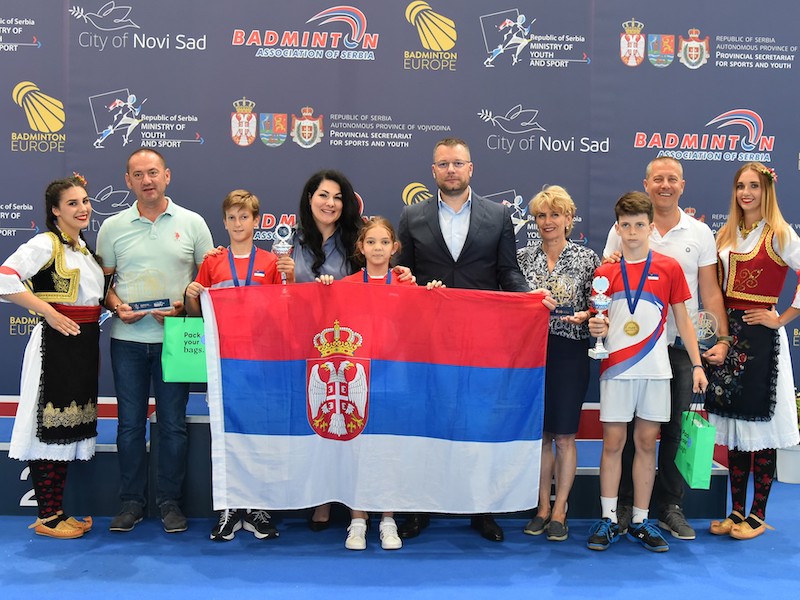 SerbianYouth_2022_SvecanaCeremonija.jpg