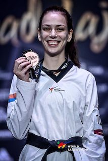 20221119112144_Medal_Ceremony_Day_5_-_10.jpg