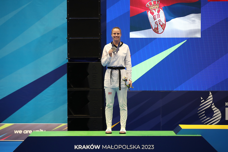 Nadica-Bozanic-srebro-2.jpg