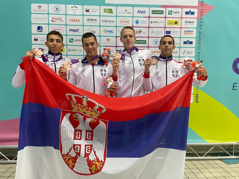 Muska-plivacka-stafeta.jpg