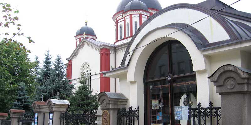 saborna_crkva_kragujevac_ulaz_2x.jpg