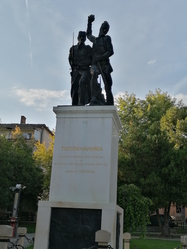 Spomenik palim Topličanima u ratovima od 1912-1918.jpg