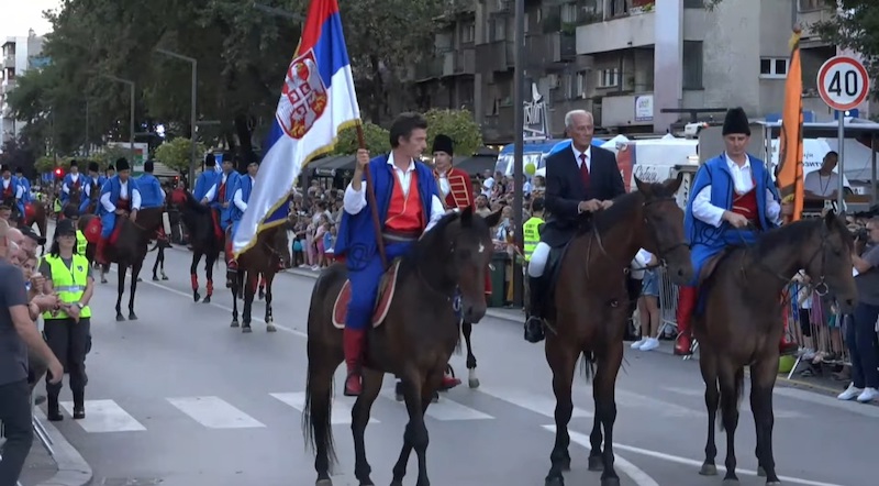 Defile-6.jpg