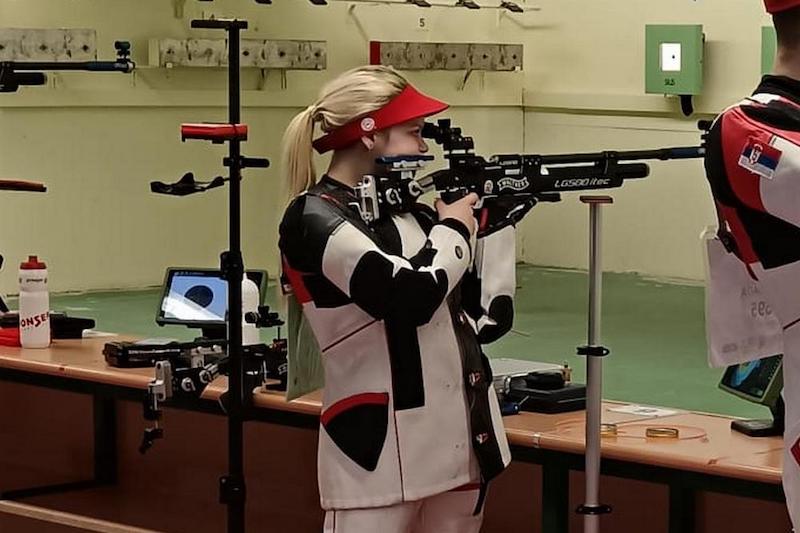 aleksandrastojadinovic.jpg
