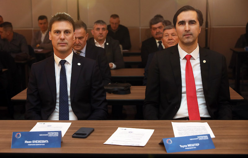 IVAN KNEZEVIC I DJULA MESTER.jpg