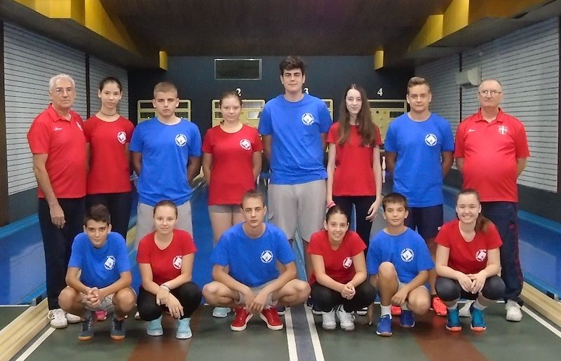 kamp 18 svi zajedno prva smena.jpg