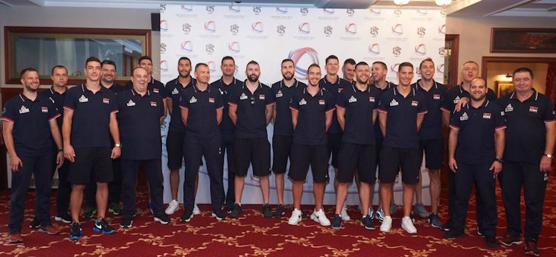 seniori-srbije-spremni-za-start-sp-u-sredu-protiv-sad-20-30-tv-sk-1-kovilovoispracaj-055_5b97a0c18853f.jpeg