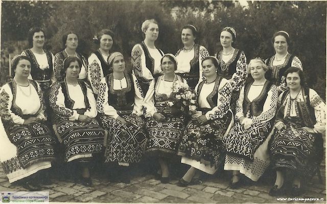 16.kolo-srpskiih-pazova.jpg