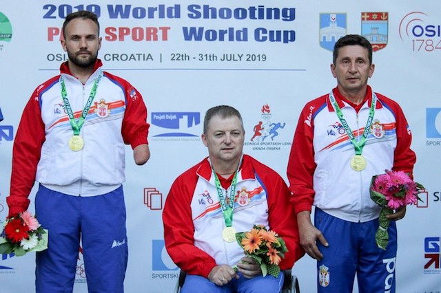 Srbija-pistolj.jpg