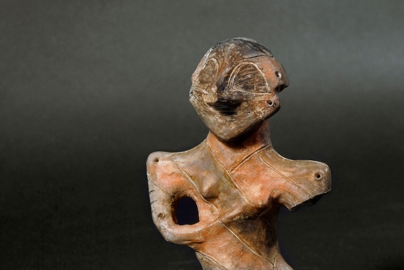 Vinčanska figurina, foto Snežana Negovanović.JPG