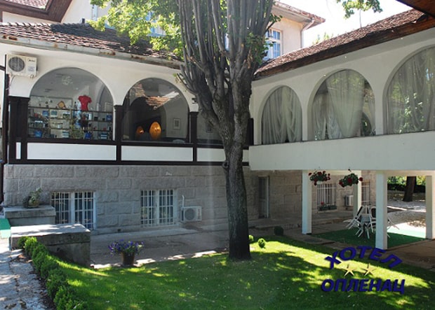 Hotel Oplenac 06-min.jpg