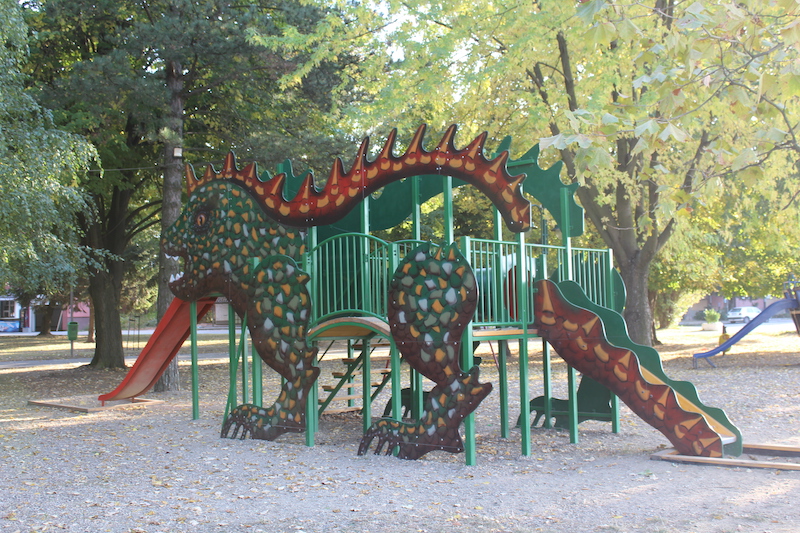 Kutak za decu Park.JPG