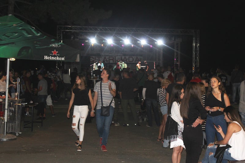 Gitarijada1-min.JPG