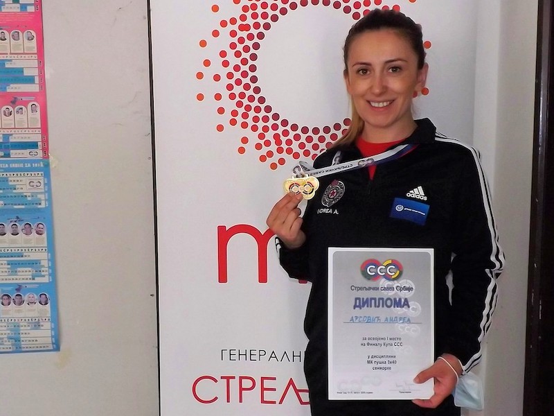 ANdreaArsoviczlatoseniorke.jpg