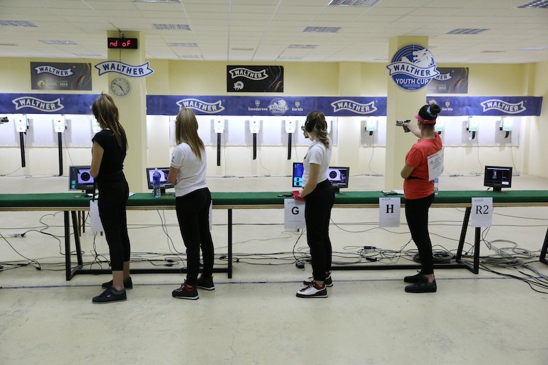 Pistoljjuniorke.jpg