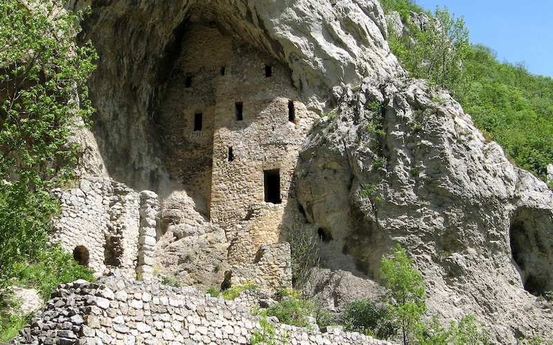 Manastir-Blagovestenje.jpg