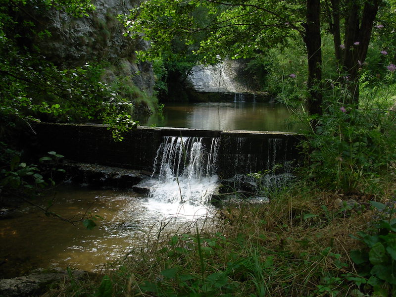 Osanička klisura brana.JPG