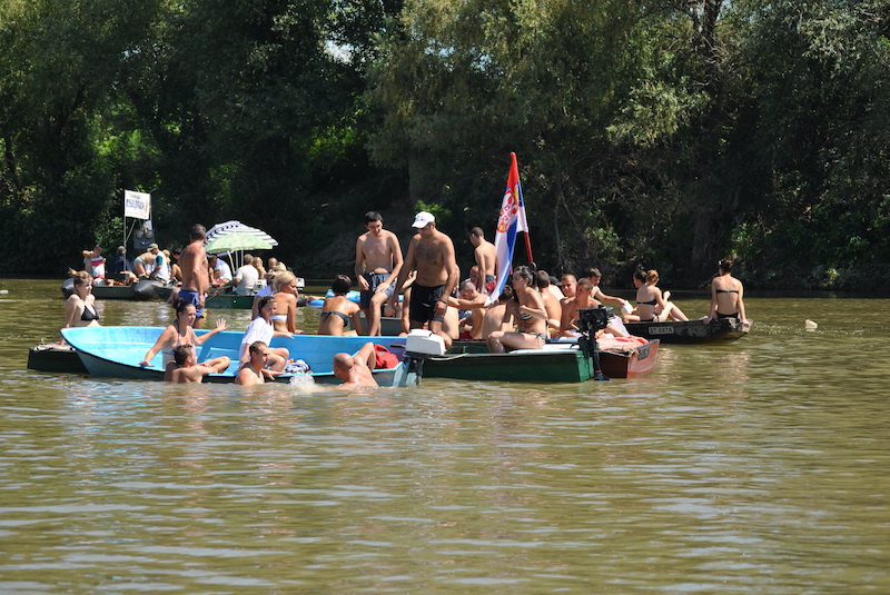 LAGANI TISKI SPUST _08.JPG