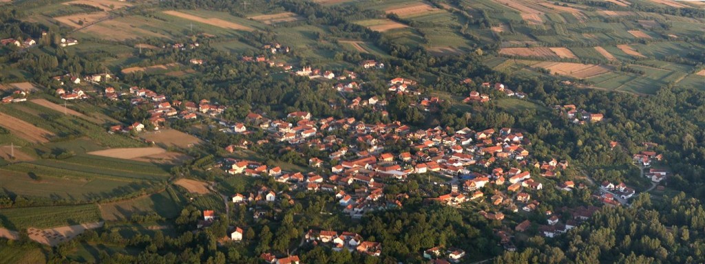 Malo-Laole-1024x384.jpg