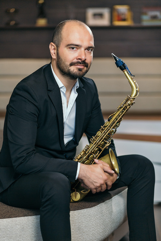 Milan Savić saksofonista.jpg