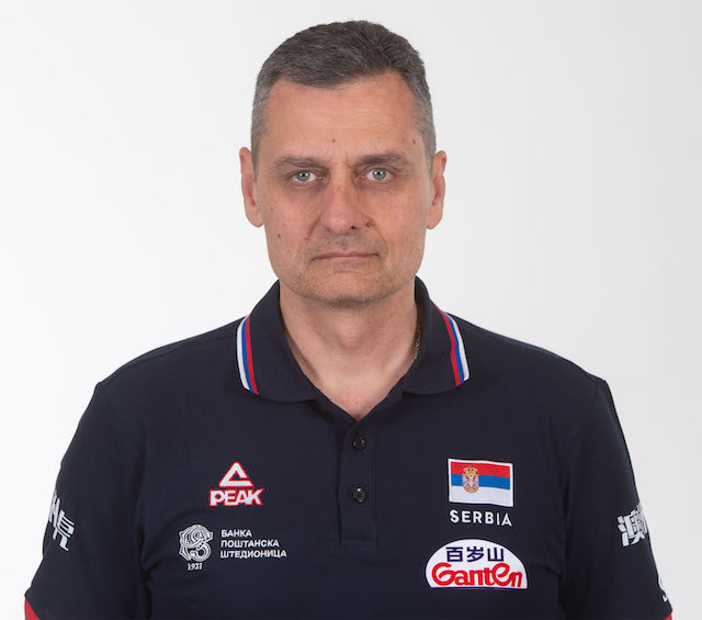 Zoran Terzic, prvi trener seniorki Srbije.jpg
