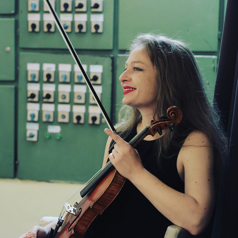 Violinistkinja Bojana Pantović.jpg