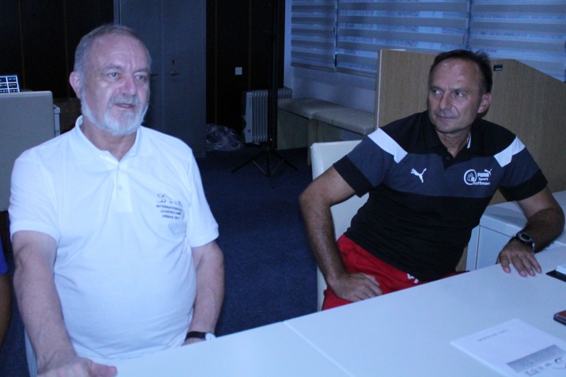 klasu bart i milos ponjavic desno.jpg