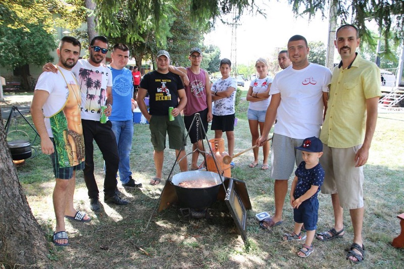 Тополовачка пасуљијада