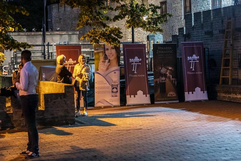 ПРИПРЕМЕ ЗА ОСМИ НОВИ ТВРЂАВА ТЕАТАР У ТОКУ