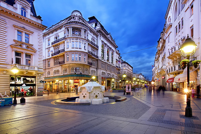 Народ и (вакци)нација