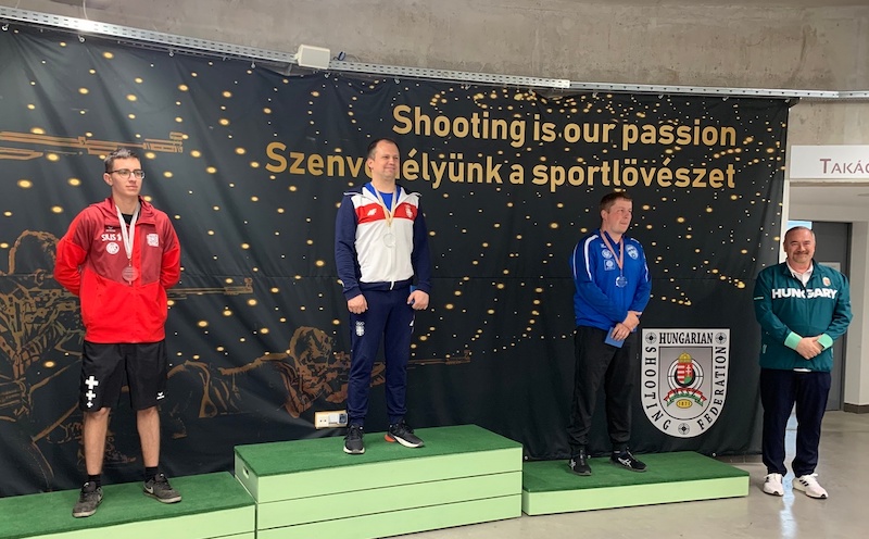 СТРЕЉАШТВО - Златне медаље за Зарићеву и Микеца у Будимпешти