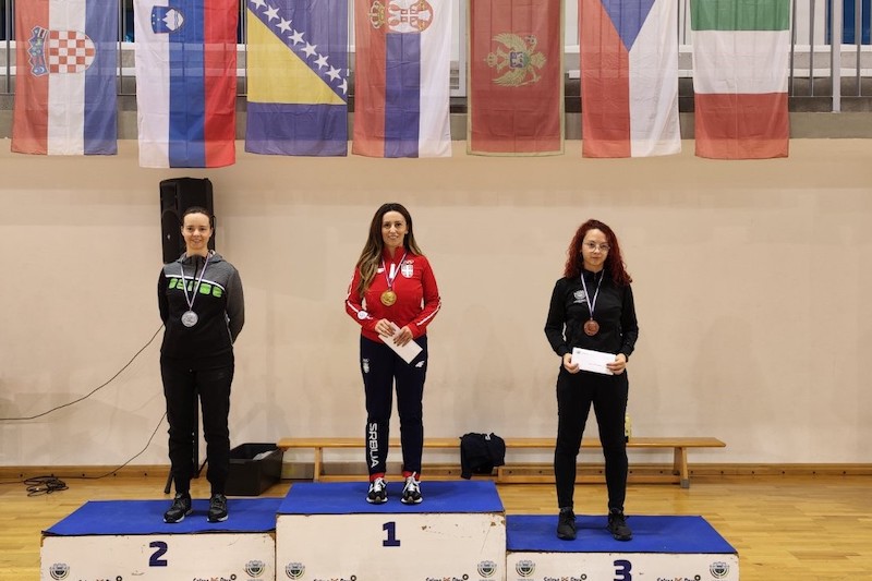 СТРЕЉАШТВО - Српски квартет се из Солина враћа са по два одличjа