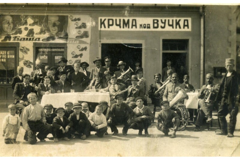 Владичин Хан_архива_предратне кафане
