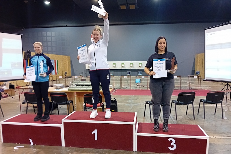 СТРЕЉАШТВО - Jош пет одличjа за српске стрелце