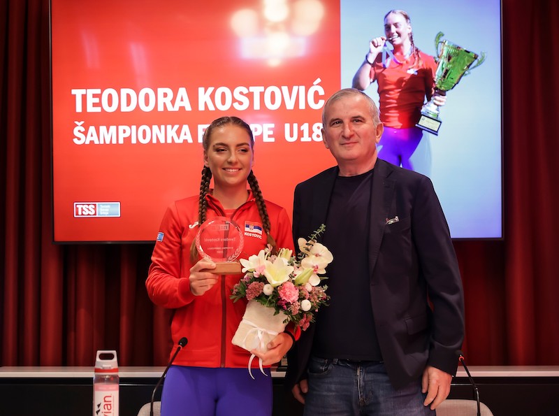 ТЕНИС - Теодора Костовић - На сваком мечу играм за Србиjу