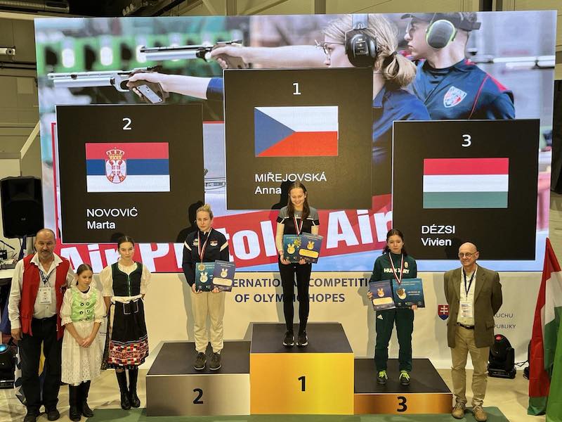 СТРЕЉАШТВО - Сребрни дан српских нада у Шаморину