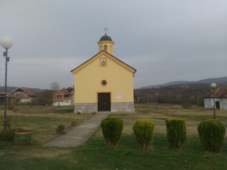 Црква Св. Петке - Ћурлина