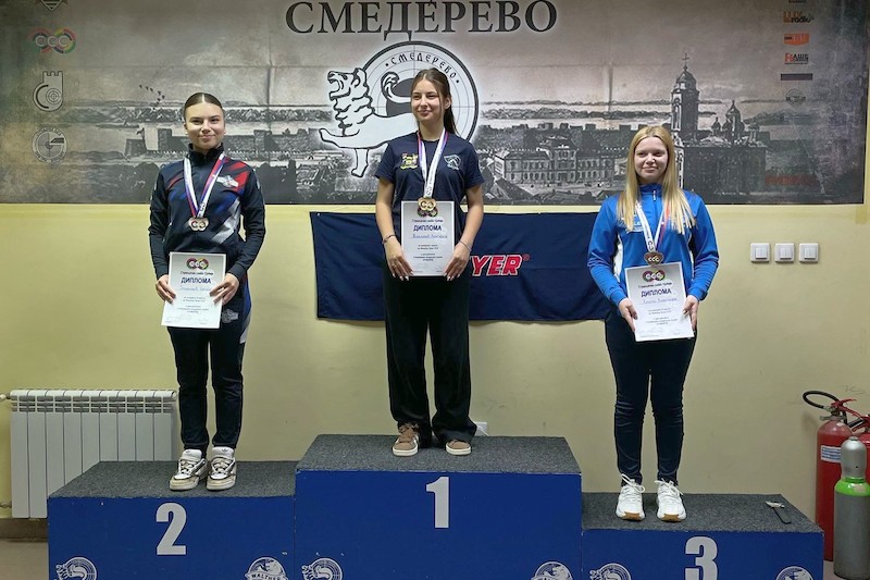 СТРЕЉАШТВО. - Земунцима и првацима Европе по два злата на jуниорском финалу Купа