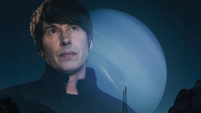 Професор Brian Cox долази у Београд са новим спектаклом – Emergence