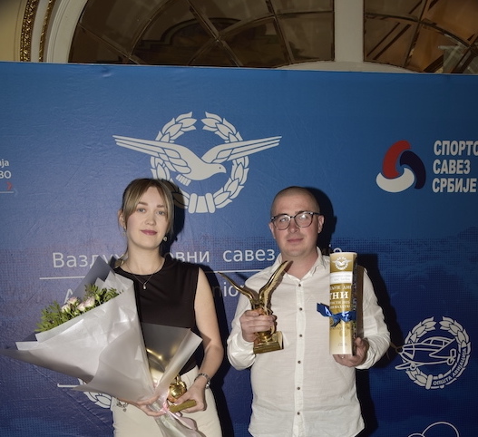 ВАЗДУХОПЛОВСТВО - ЗЛАТНИ ОРЛОВИ ЗА КРИСТИНУ ЧИПЧИЋ И ИВАНА ПАВЛОВА