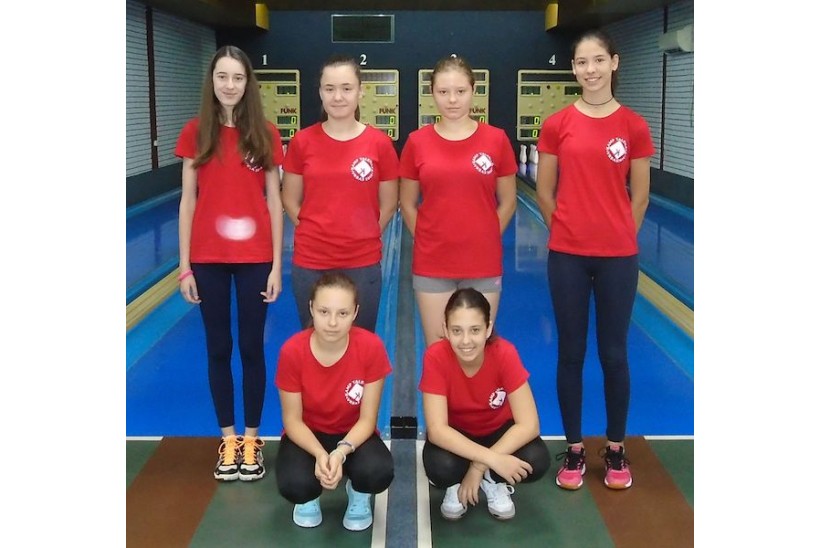 kamp 18 devojcice prva smena.jpg