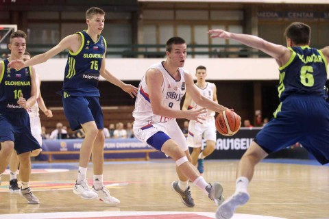 Кошарка:  Србија – Словенија 88:63