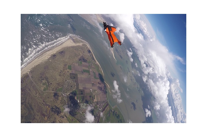 wingsuit 