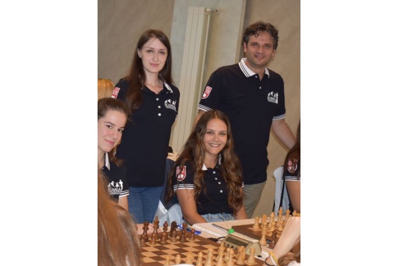 Jelica PEP, WIM Adela Velikic, WGM Jovana Eric, WIM Teodora Injac, IA IO FI Nebojsa Baralic.JPG