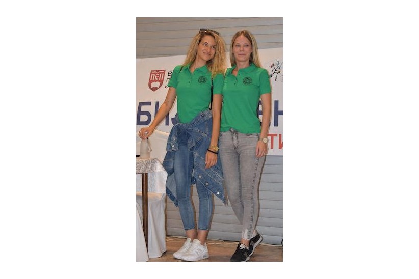 WIM Lena Miladinovic i WIM Sandra Djukic 3.jpg